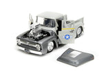 Auto STREET FIGHTER  1956 FORD F-100 w/GUILE 1:24 Jada Toys JT-34373