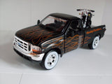 Auto Ford F-350 Pick-up H-D1999 1:24 H-D 2002 FXSTB 1:27 MAISTO MTO-32181