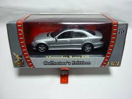 Auto Studebaker Golden Hawk1:43 Yatming (8) YM-94254