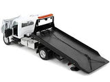 Auto International  Flatbed Tow Truck  Glossy White 1:24 Jada Toys JT-34040